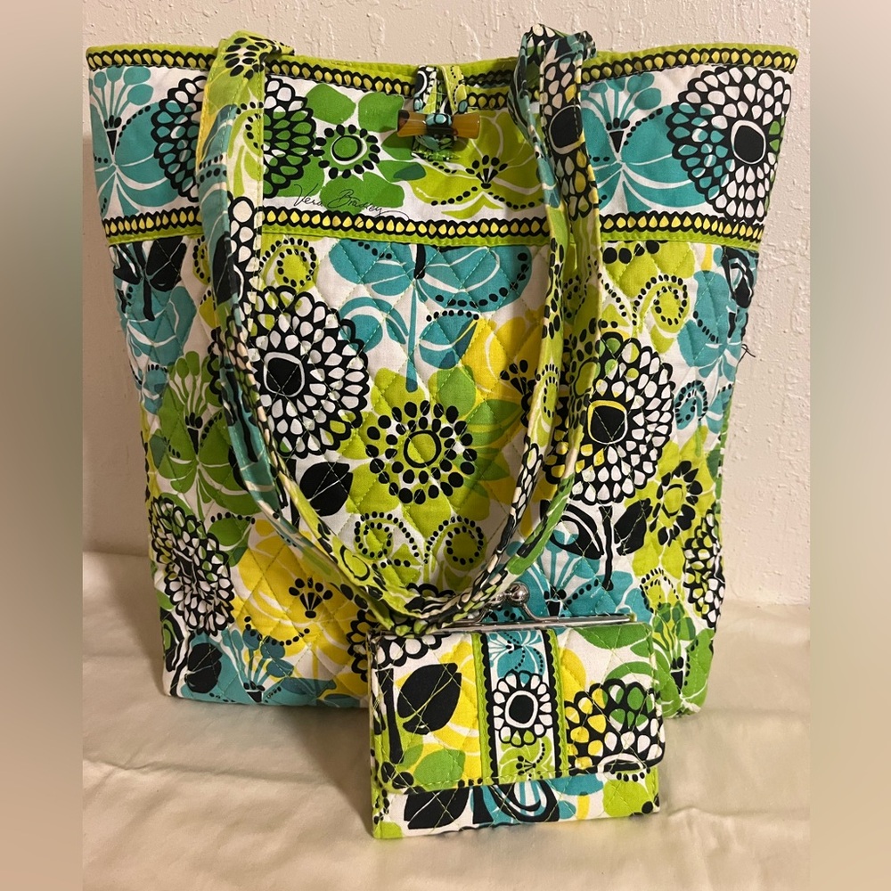 Vintage Vera Bradley Lime Up tote bag with wallet